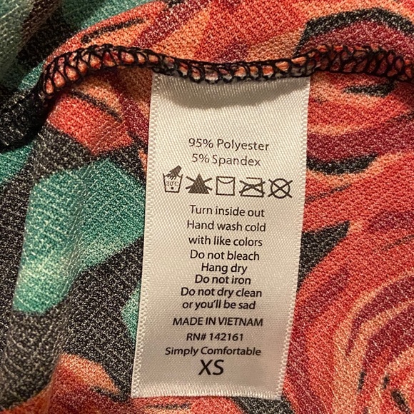 NWOT XS Lularoe Elegant Debbie - Picture 3 of 3